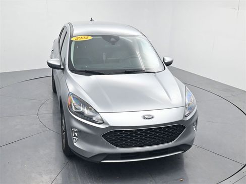 Used 2022 Ford Escape SEL image 41
