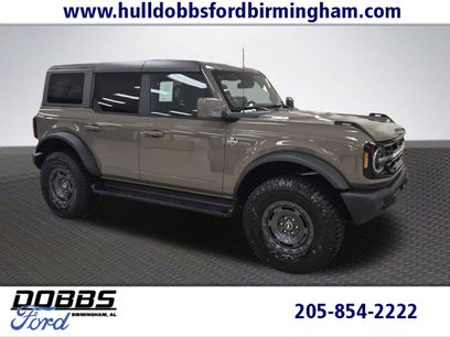 New 2025 Ford Bronco Outer Banks w/ Sasquatch Package