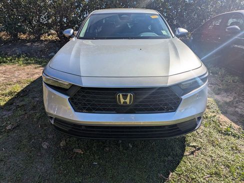 Used 2024 Honda Accord EX-L image 2