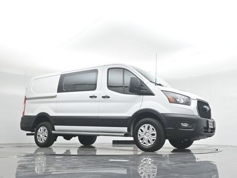 Certified 2023 Ford Transit 250 Low Roof w/ Exterior Upgrade Package image 50