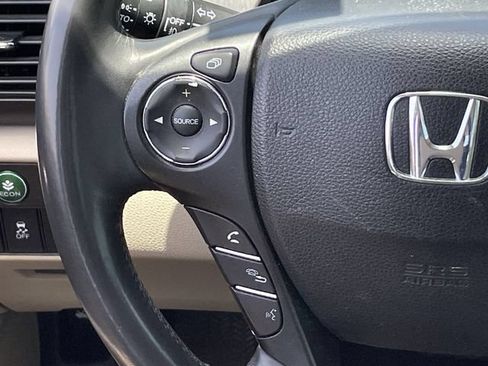 Used 2014 Honda Accord Touring image 13