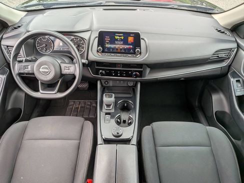 Used 2024 Nissan Rogue S AWD/4WD image 26