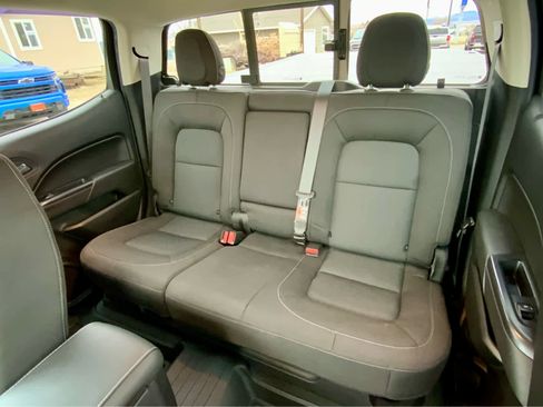 Used 2019 Chevrolet Colorado LT w/ LT Convenience Package image 32