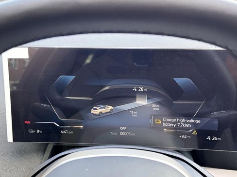 Used 2026 BMW iX xDrive45 image 18