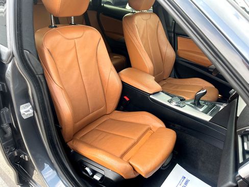 Used 2018 BMW 330i Gran Turismo xDrive image 20