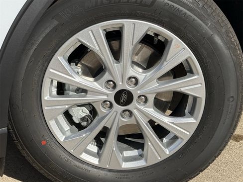 New 2026 Ford Escape Active image 32