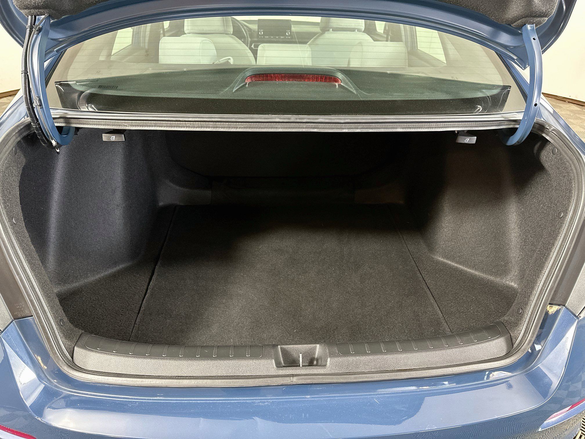 Used 2025 Honda Civic Sport image 24