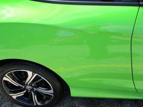 Used 2017 Honda Civic Touring image 20