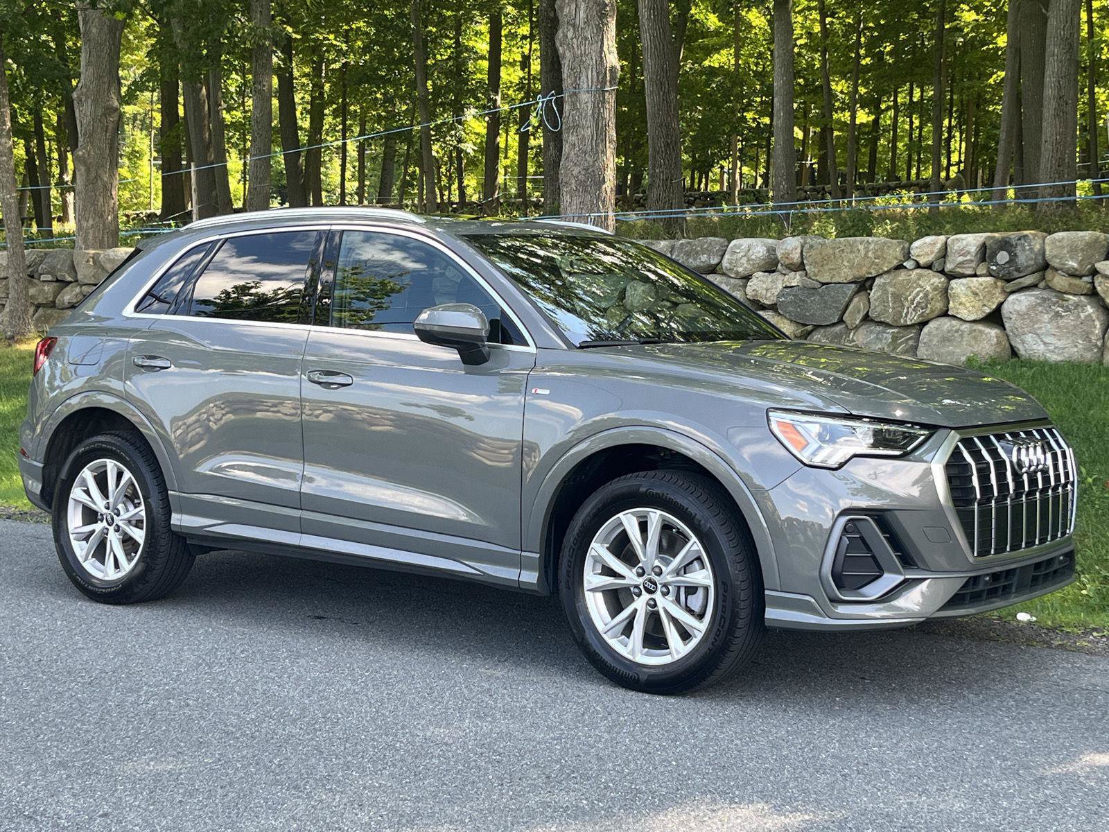 Used 2023 Audi Q3 2.0T Premium Plus w/ Premium Plus Package AWD/4WD image 30