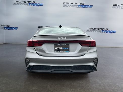 Used 2023 Kia Forte GT-Line FWD image 6