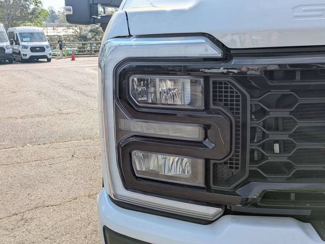 New 2026 Ford F250 Lariat w/ Black Appearance Package AWD/4WD image 13