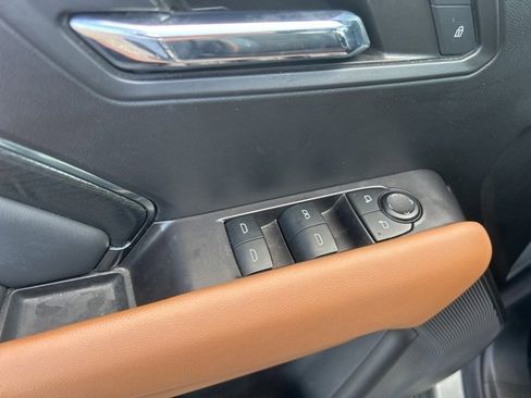 Used 2024 GMC Canyon AT4 w/ Technology Package image 13