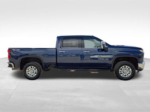 Used 2022 Chevrolet Silverado 2500 LTZ w/ LTZ Plus Package AWD/4WD image 13