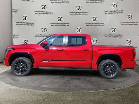 Used 2024 Toyota Tundra Platinum AWD/4WD image 2