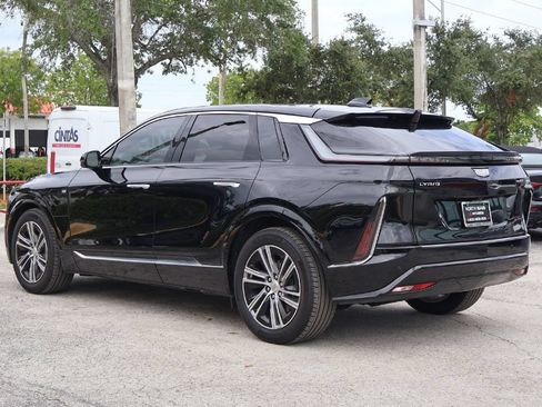 Used 2025 Cadillac Lyriq Luxury RWD image 13