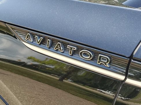 Used 2021 Lincoln Aviator Black Label AWD/4WD image 37