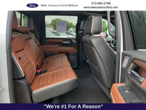 Used 2024 GMC Sierra 2500 Denali Ultimate AWD/4WD image 25