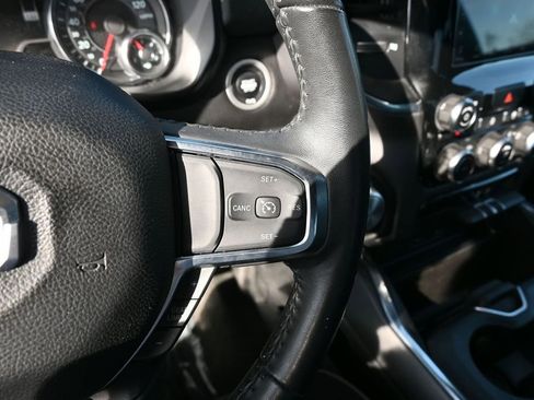 Used 2024 RAM 1500 Laramie AWD/4WD image 28