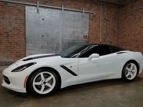 Used 2014 Chevrolet Corvette Stingray Coupe w/ 3LT Preferred Equipment Group image 8