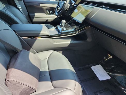 New 2025 Land Rover Range Rover Sport Autobiography image 3