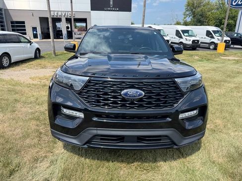 Certified 2023 Ford Explorer ST-Line w/ Class IV Trailer Tow Package AWD/4WD image 6