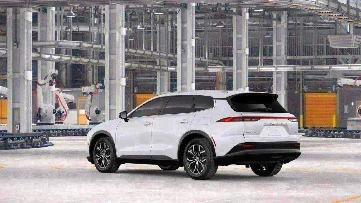 New 2026 Toyota Crown Signia AWD/4WD image 72