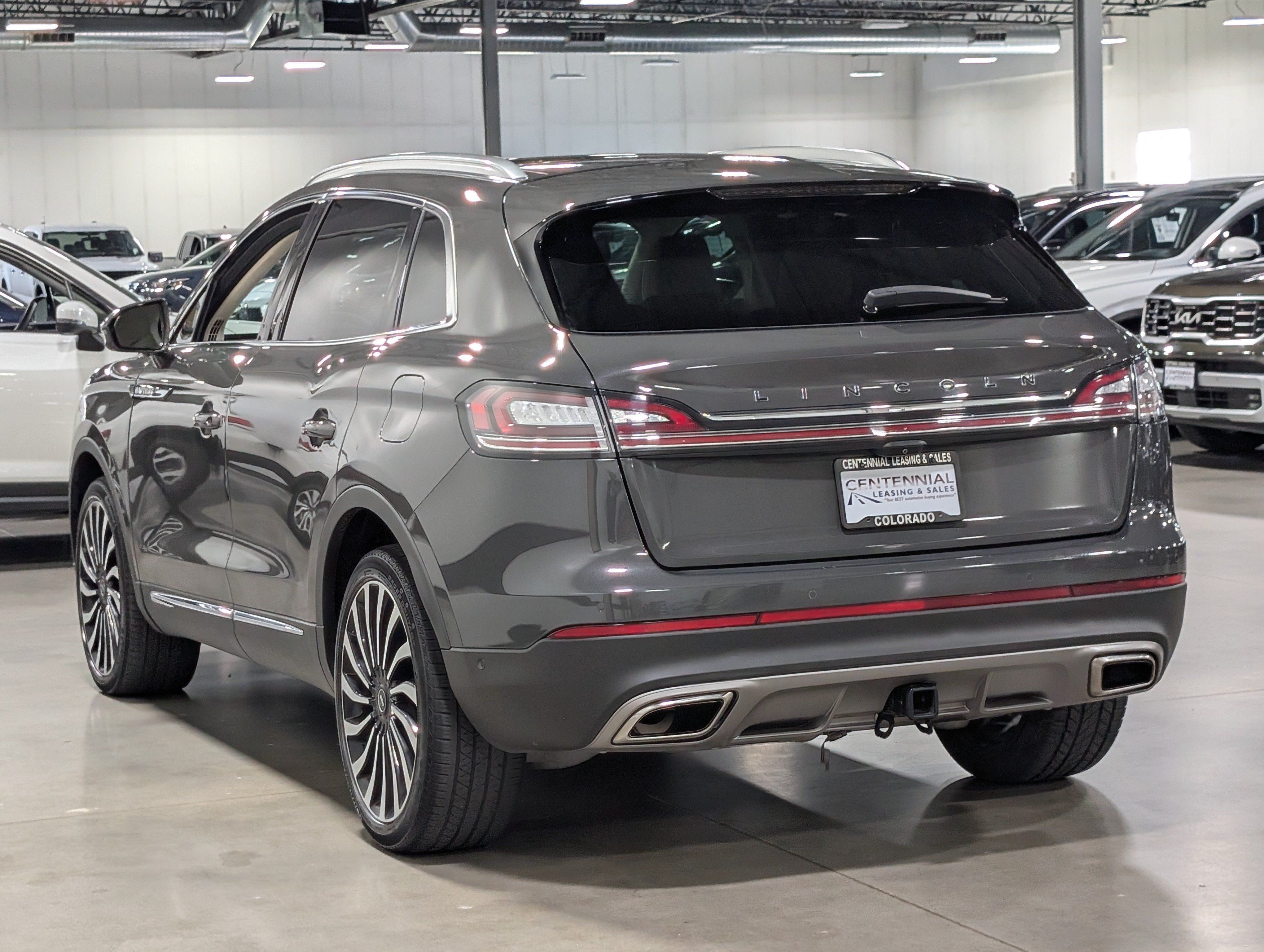 Used 2023 Lincoln Nautilus Black Label w/ Class II Trailer Tow Package AWD/4WD image 5