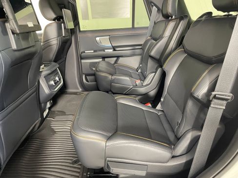 New 2026 Ford Expedition Tremor image 4