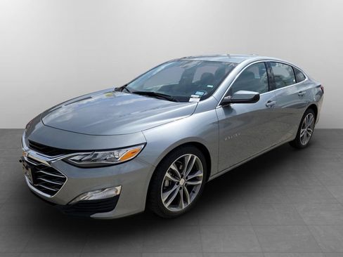 Used 2024 Chevrolet Malibu LT FWD image 12