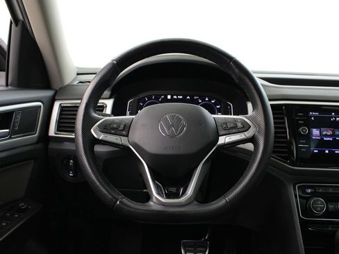 Used 2023 Volkswagen Atlas SEL R-Line AWD/4WD image 25