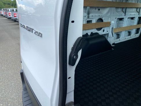 Used 2025 Ford Transit 250 Low Roof w/ Exterior Upgrade Package RWD image 28