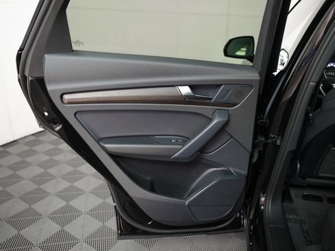 Certified 2023 Audi Q5 2.0T Premium w/ Convenience Package image 22