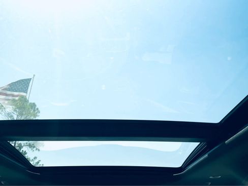 New 2025 Chrysler Pacifica Select image 21