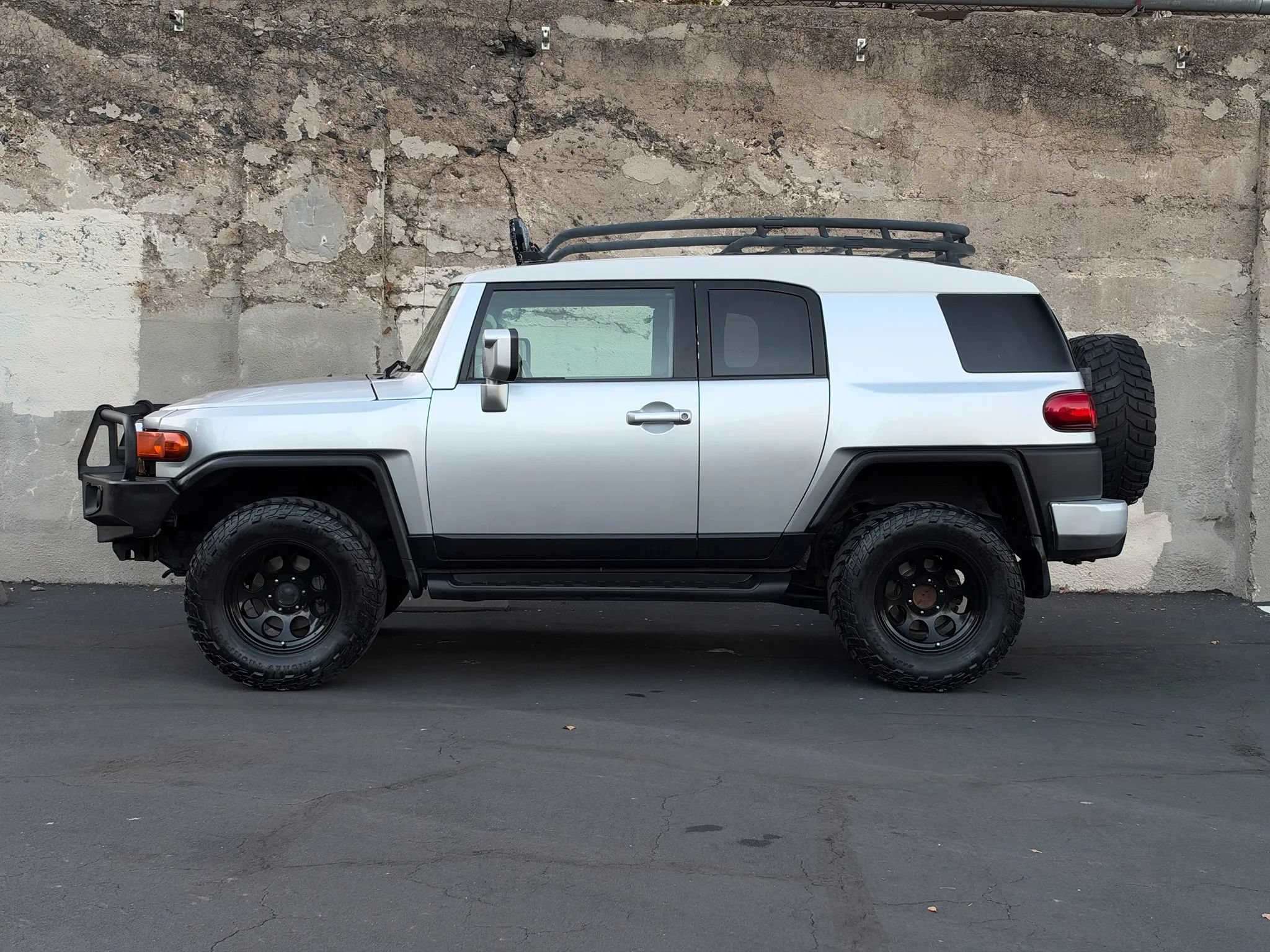 Used 2007 Toyota FJ Cruiser 4WD image 8