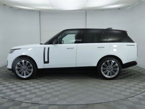 New 2025 Land Rover Range Rover Autobiography image 8