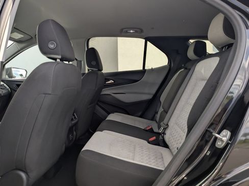 Certified 2023 Chevrolet Equinox LS w/ LS Convenience Package FWD image 16