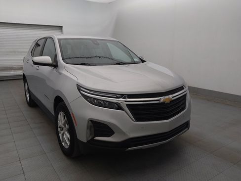 Used 2022 Chevrolet Equinox LT w/ Driver Convenience Package FWD image 13