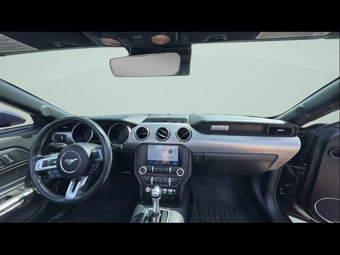 Used 2021 Ford Mustang Premium RWD image 18