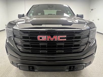 Used 2023 GMC Sierra 1500 Pro w/ Convenience Package