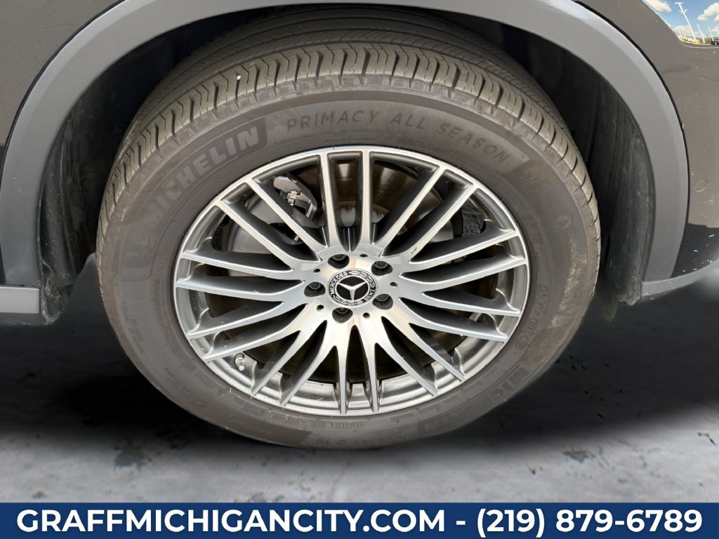 Used 2024 Mercedes-Benz GLC 300 4MATIC image 47