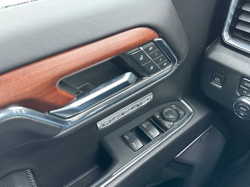 Used 2023 GMC Sierra 1500 Denali w/ Technology Package image 33