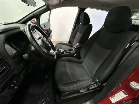 Used 2018 Nissan Leaf SV w/ SV All Weather Package image 17