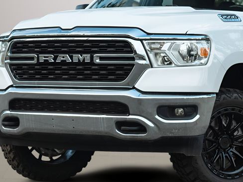 Used 2023 RAM 1500 Big Horn AWD/4WD image 8