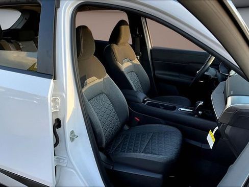 New 2026 Nissan Kicks SV FWD image 9