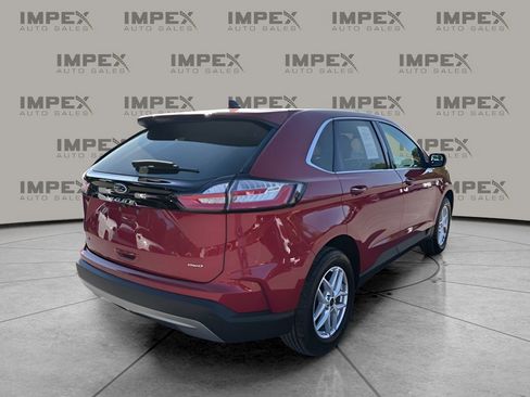 Used 2023 Ford Edge SEL AWD/4WD image 5