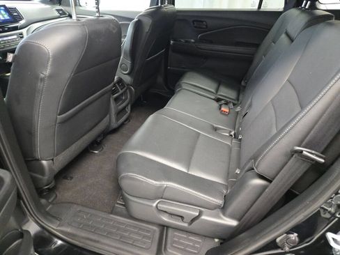 Used 2022 Honda Passport EX-L image 16