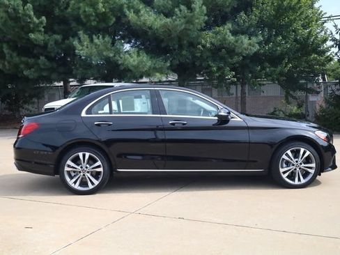 Used 2021 Mercedes-Benz C 300 4MATIC Sedan w/ Premium Package image 5