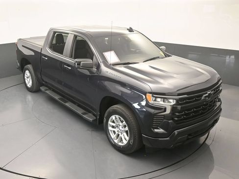 Used 2023 Chevrolet Silverado 1500 RST RWD image 57