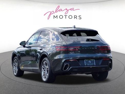 Used 2025 Genesis GV70 2.5T AWD/4WD image 7