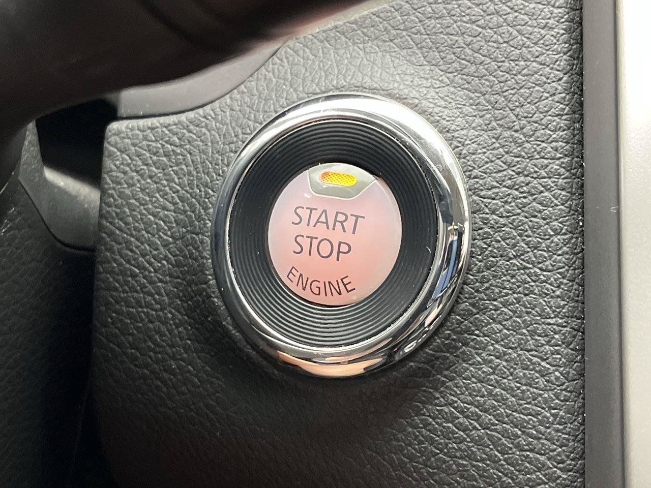 Used 2018 Nissan Altima 2.5 SR FWD image 16